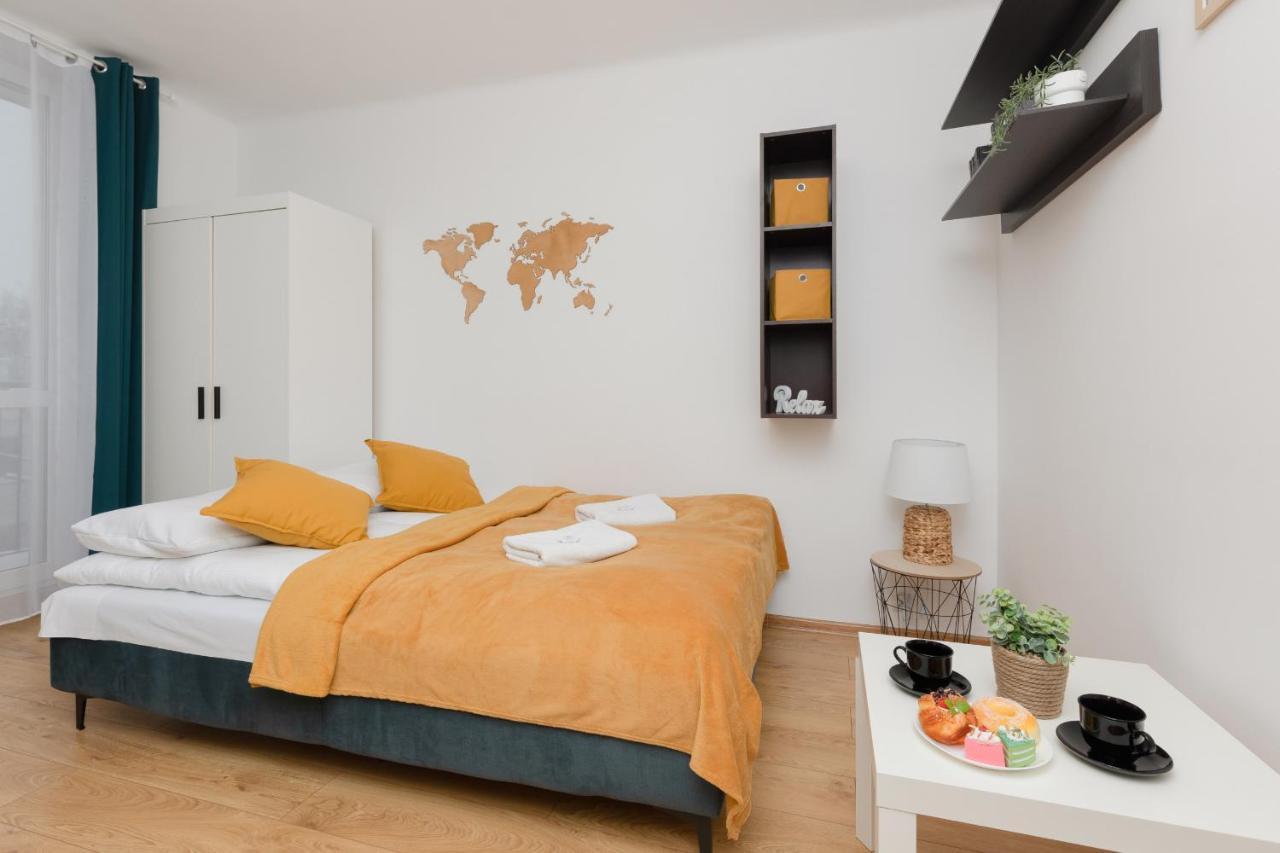 Apartmán Warsaw Airport Studio Astronautow With Balcony By Renters Exteriér fotografie